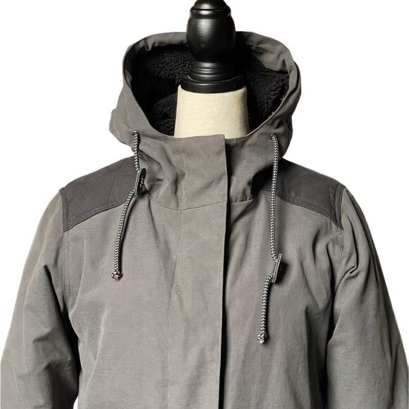 LIV Outdoor Gray “Avery” Lined Mid Length Parka w/Fleece in Hood (Size: Medium) - Picture 12 of 16